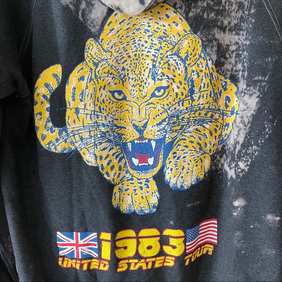 Urban Outfitters Def Leppard Bleach Dye Hoodie - Picture 3 of 3